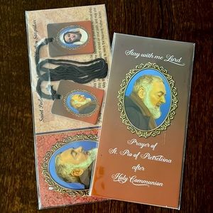Unused St. Padre Pio prayer booklets